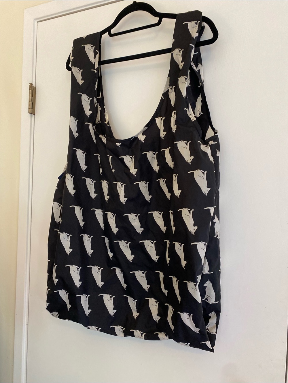 BAGUU Black & White Dog Patterned Sling Bag